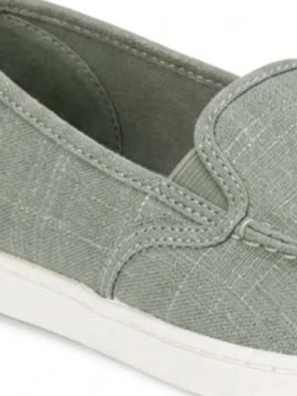 NWOT Moc Toe Surf Shoe Sage Green Size 9.5